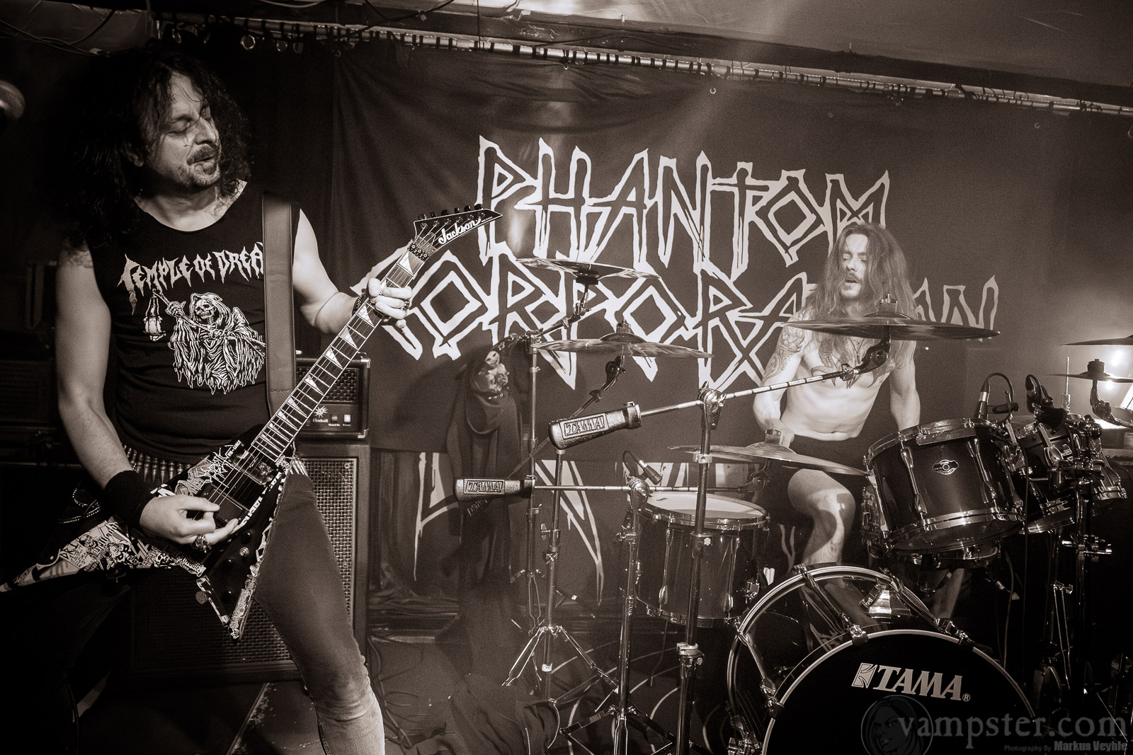 https://vampster.com/wp-content/uploads/20241017_Phantom-Corporation-Stuttgart-02.jpg