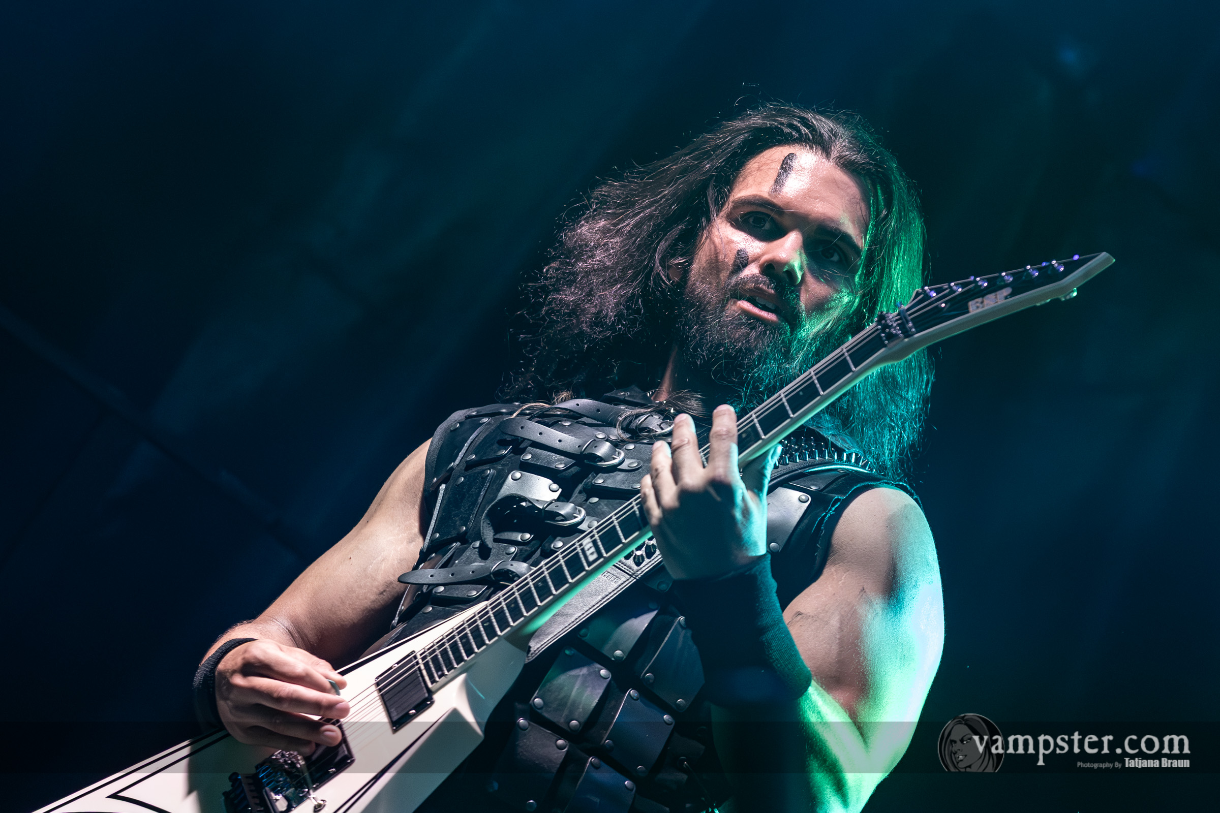 ASNEBLUT live auf dem Wisdom Tooth Festival 2026