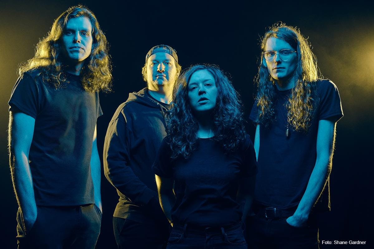 CAUSTIC CASANOVA VideoClip vom neuen Noise / Psychedelic Rock Album "Glass Enclosed Nerve