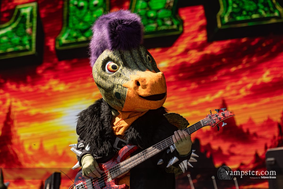 HEAVYSAURUS live auf dem Summer Breeze 2026
