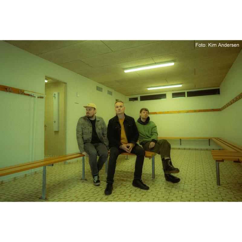 Hiraki Bandfoto 2025