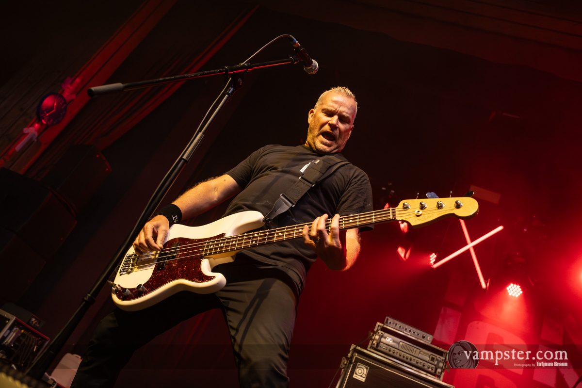 Ignite live auf dem Easter Cross 2026