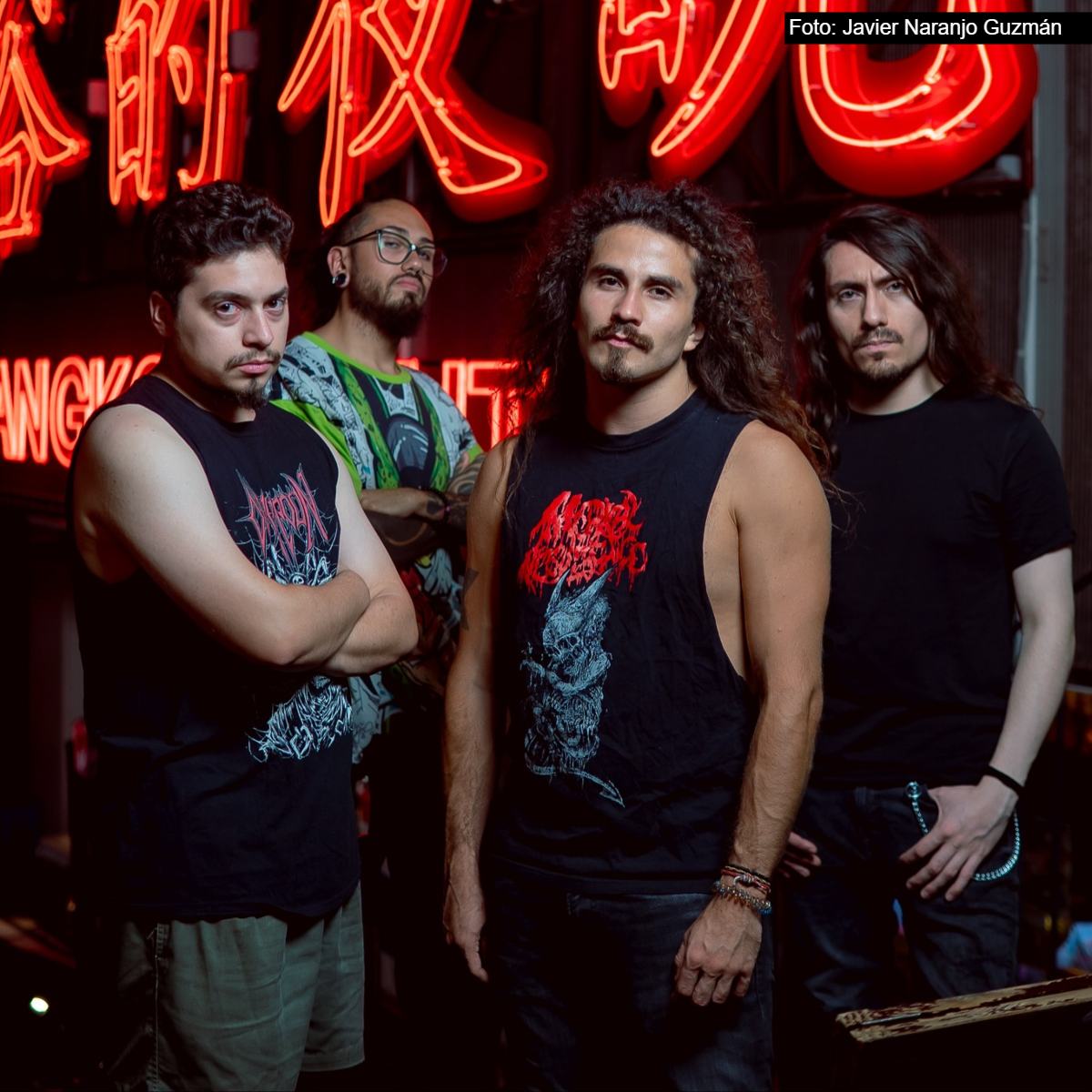 Homemade ozini mashinada uy qurilishi bilan berdi XXX yakkaxon ruslar