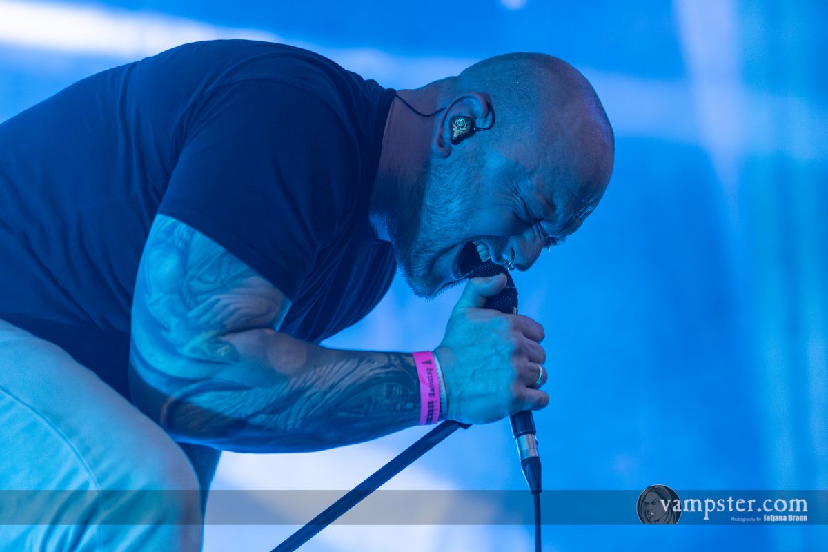 STEPFATHER FRED live auf dem Easter Cross 2026