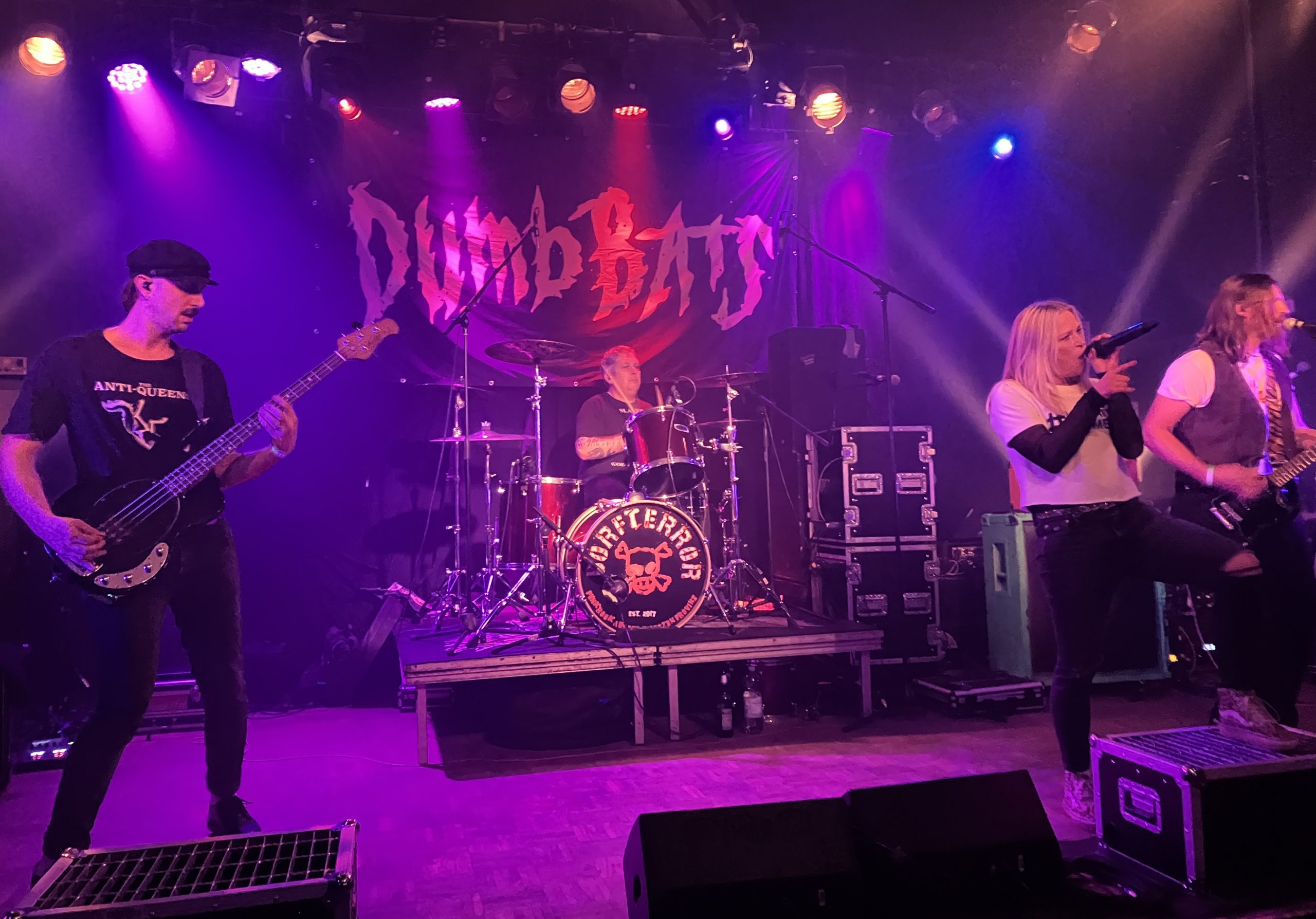 Rockband auf der Bühne in Reutlingen